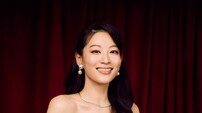 아덴 조, ‘케데헌’ 팀과 ‘언포게터블 갈라 어워즈’ 뱅가드 어워드 수상 영예
