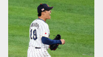 ‘죽다 살아난 WS MVP’ 야마모토, 베네수엘라전 ‘4이닝 2실점 5K’ [WBC]