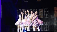 “번역 불가한 미묘한 눈빛” 아일릿, 독특한 앨범명으 컴백 확정