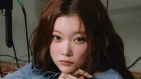 빌리 츠키, ‘하트시그널5’ 합류…연예인 예측단 출격
