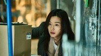‘좀비 마스터’ 연상호의 귀환… 전지현·구교환 ‘군체’ 런칭 스틸 공개로 예열