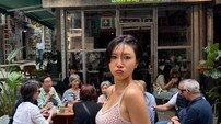 화사, 홍콩서 뽐낸 탄탄 몸매…구릿빛 피부에 청바지 ‘찰떡’ [DA★]