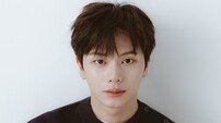 육성재, SBS 새 드라마 ‘나인 투 식스’ 출연 확정