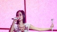 홍콩 달군 제니, 시선 둘 곳 없네…역대급 파격