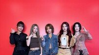 아이들, 美 토크쇼 이어 라디오서 활약…‘퀸카’, ‘Mono’ 라이브로 호응