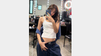 블랙핑크 리사, 바지를 어디까지 내린 거야…한 줌 허리 ‘눈길’ [DA★]