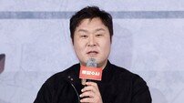 ‘끝장수사’ 윤경호 “‘핑계고’ 이후 인기 실감…동네서 사진 요청 많이 받아”
