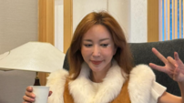 ‘S.E.S. 출신’ 슈, 쌍둥이 딸 국제학교서 우수상…“너무 잘했어”