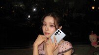 프리지아, “갤럭시 싫다”더니…결국 직접 샀다, 입장 공개