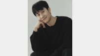 [공식] 정우, BH엔터와 계약 끝…첫 연출작 ’짱구’까지만 동행