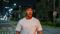 우도환, ‘메이드 인 코리아’→’사냥개들’ 시즌2로 이어지는 글로벌 OTT 활약
