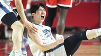 3Q 신인 강지훈이 깨운 3점포 이정현과 켐바오가 이어받은 고양 소노, SK 상대 6강 PO 적지서만 2연승…창단 첫 4강 PO행 -1승