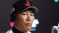 ‘WBC 8강 탈락’ 이바타 감독 공식 사퇴 “패배한 것은 내 책임”