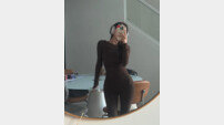 ‘박성광♥’ 이솔이 전신 레깅스 느낌…놀림 받던 골반 공개