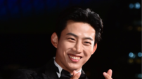 옥택연, 10년 연인과 결혼…청첩장 문구도 ‘10점 만점’