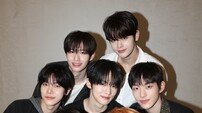 클로즈 유어 아이즈, 하얗게 날아가 버릴 듯한 순간에도 가장 멋지게 ‘포즈’ [인터뷰]