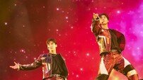 ‘취향도 대물림된다’ 동방신기에게서 K팝의 지속 가능성을 찾다[SD현장]