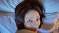 차주영 건강 되찾았나, ♥뿅뿅 침대셀카 [DA★]