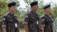 정웅인·안길강·정재성, ‘취사병’ 장교 라인 장악