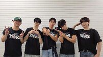 몬스타엑스, 日 치바 공연 성료…월드 투어 열기 이어 오사카로