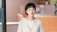 김고은♥김재원 썸 본격화? 밀착 스킨십 포착 (유미의 세포들3)