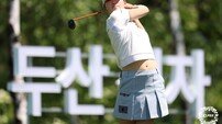 김지수에 3홀 차로 뒤졌던 방신실, 힘겨운 역전승으로 ‘죽음의 조’에서 첫날 승리…같은 조 김민솔은 문정민에 패배