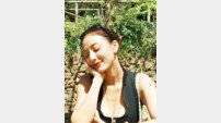 트와이스 지효, 감출 수 없는 건강美…스페인 여신 등극 [DA★]