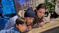 이하이, ♥도끼 조카 꼭 안았다…“이 정도면 신혼부부” [SD셀픽]