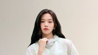 네파 안유진 자켓 입고 나갔더니 다들 어디서 샀냐고