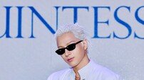 태양, 코첼라 열기 잇는다…9년 만 정규로 증명한 존재감 (종합)[DA현장]