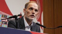 “이름값만으로는 안 뽑는다” 잉글랜드 투헬 감독의 냉정한 선택…파머는 부진 끝 월드컵행 좌절, 끊이지 않는 월드컵 최종 명단 갑론을박