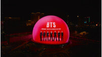 방탄소년단, 라스베이거스 붉게 물들인 ‘아리랑’