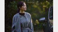 ‘눈동자’ 신민아 “시각장애인 역, 눈동자 다른 곳에 두며 연기…원래대로 안돌아올까 걱정”