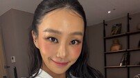 [공식] 효린, 응급 상황으로 병원 이송…“치료에 전념”