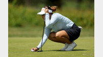 ‘첫 우승 도전’ 주수빈, 숍라이트 LPGA 2라운드 ‘단독 선두’
