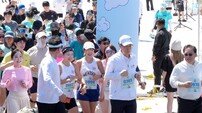전남도 “바다위를 달렸다”… ‘여수 기부런’에 전국러너 1천명 집결