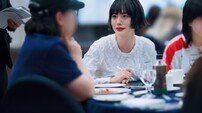 나나 팬♥ 진심, 모든 테이블 다 돌아…기부까지