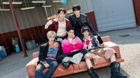 “올해 신인상이 목표”라던 앤더블, 초동 73만장 기염