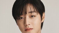박지훈, “팬들은 사랑 보다 더 북받쳐 오르는 존재”
