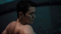 주상욱, 첫 악역 도전…온몸 화상 자국 파격 변신