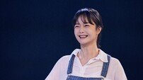 연극 ‘렁스’ 전소민, 진공청소기급 흡입력 연기 호평