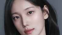 한재이, 새 프로필 공개…독보적 분위기
