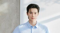 K2, 벌써 1만 장 넘겼다 수지 입은 시원서커 완판 예감