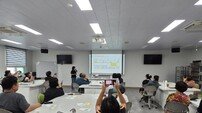 담양군, ‘담아또 딸기칩’ 상품화 교육…가공 경쟁력 높인다