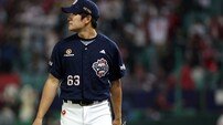 김원형 두산 감독, 아시안게임 탈락한 김택연 위로…“겉으론 덤덤했지만 생각 많았겠죠”