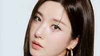 ‘워터밤 퀸’ 권은비, 존재감 이어간다…RBW와 새 출발 [공식]