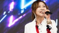 강지, 오늘(17일) 생일…트롯픽 이벤트 주인공