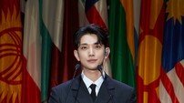세븐틴 조슈아, 유네스코 본부 연단 오른다