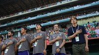 [사커토픽] 외인 감독? 임시 감독? 국내 코치 유지? ‘초비상’ KFA, 차기 사령탑 선임 작업 빈틈없이 진행…“구설 없도록 철두철미하게”