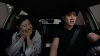 소속사 없는 김아영, ‘매니저 자처’ 유니콘 친오빠 등장 (전참시)